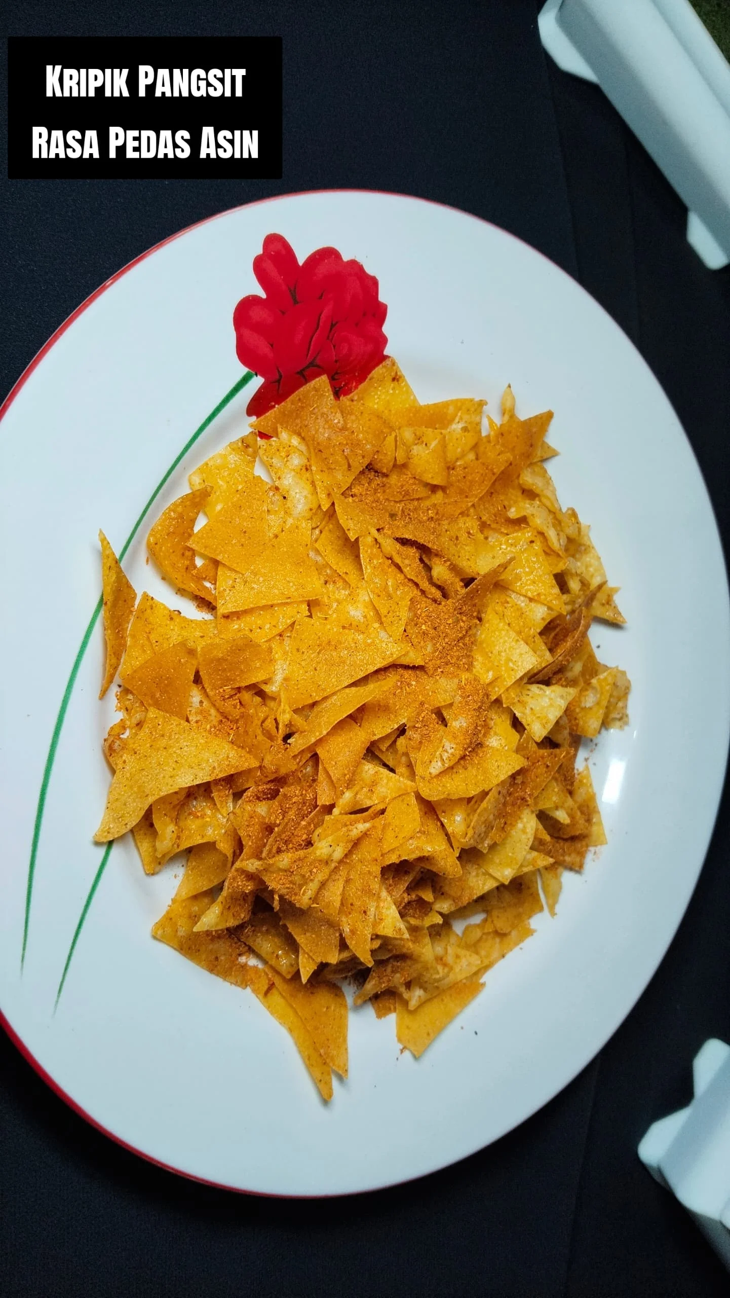 Keripik Pangsit Pedas Asin